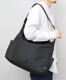 YAKPAK（ヤックパック）の「撥水加工 ポリエステル 大容量 ビッグショルダーバッグ（ショルダーバッグ・メンズ）」