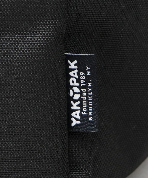 YAKPAK(ヤックパック)の「撥水加工 ポリエステル 大容量 ビッグショルダーバッグ(ショルダーバッグ・メンズ・ブラック・FREE)」の6枚目の写真