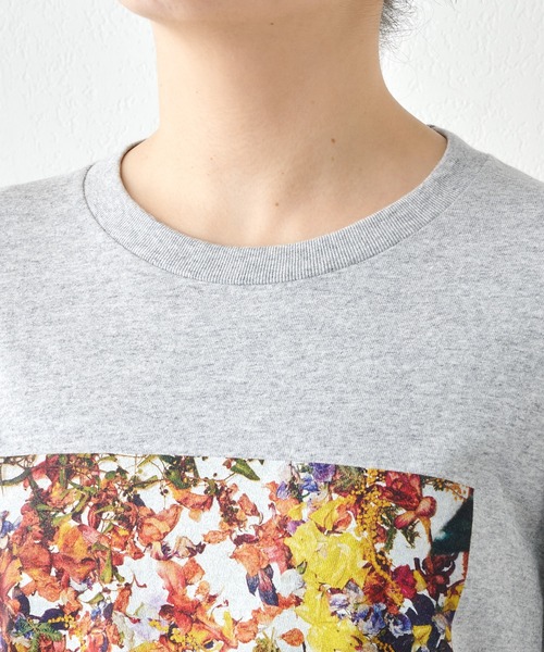Whim Gazette(ウィムガゼット)の「フォトロングTシャツ(Tシャツ/カットソー・レディース・グレー/オフホワイト・FREE)」の21枚目の写真