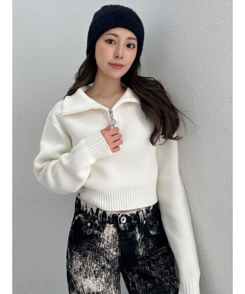 GYDA（ジェイダ）の「Symmetry GYDAスライダーニットトップス（ニット/セーター・レディース・ブラック/その他1/オフホワイト・FREE）」の4枚目の写真
