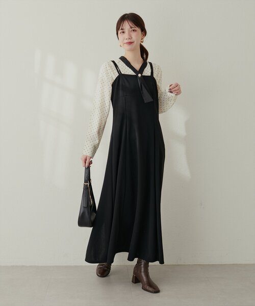 natural couture(ナチュラルクチュール)の「osonoパールリバー釦クロスボータイブラウス(シャツ/ブラウス・レディース・オフホワイト/ブルー/その他1/その他2/ネイビー/ピンク・FREE)」の11枚目の写真