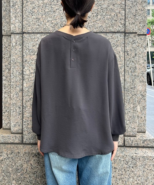 DouDou（ドゥドゥ）の「VoyagerジョーゼットロゴTEE（Tシャツ/カットソー・レディース・ブラック/チャコールグレー/オフホワイト・FREE）」の5枚目の写真