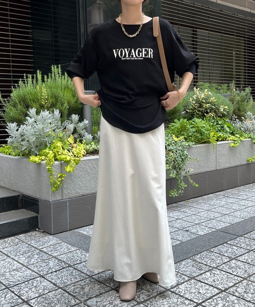 DOUDOU(ドゥドゥ) バックボタンジョーゼットロゴTEE 　ホワイト DouDou（ドゥドゥ）の「バックボタンジョーゼットロゴTEE（T