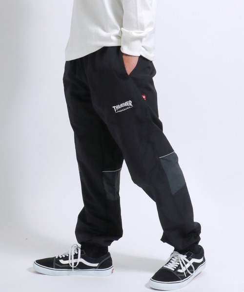 THRASHER（スラッシャー）の「THRASHER（スラッシャー）ワンポイントロゴ刺繍 配色バイカラーナイロンパンツ/トラックパンツ メンズ レディース ユニセックス（その他パンツ・メンズ・ブラック×グレー/パープル/ホワイト/ブラック×ホワイト/チャコールグレー・M/L/XL）」の3枚目の写真