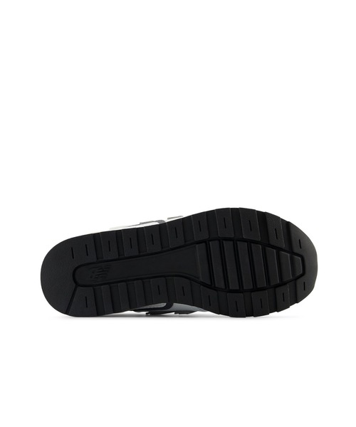 NEW BALANCE（ニューバランス）の「new balance/ニューバランス キッズ スニーカー ベルクロ YV996BF3（スニーカー・キッズ・ホワイト×グレー・17.5cm/18.5cm/19.0cm/19.5cm/20.0cm/20.5cm/21.0cm/21.5cm/22.0cm/22.5cm/23.0cm/23.5cm/17.0cm/18.0cm/24.0cm）」の3枚目の写真