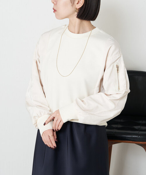 Jena espace merveilleux(ジェナ エスパスメルヴェイユ)の「【新色登場】ダンボールMA-1プルオーバー(Tシャツ/カットソー・レディース・アイボリー/ブラック/カーキ/ベージュ/チャコールグレー・FREE)」の2枚目の写真