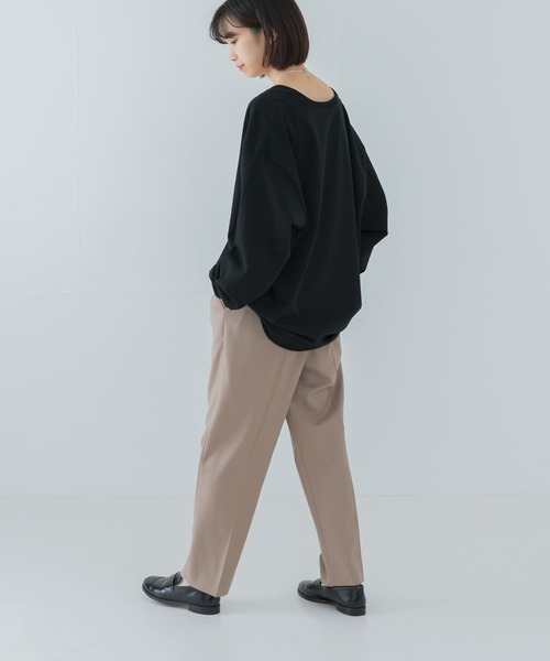 URBAN RESEARCH（アーバンリサーチ）の「ウォッシャブルウールテーパードパンツ（その他パンツ・レディース・ベージュ/チャコールグレー・38/36）」の11枚目の写真