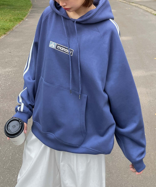 Chillfar（チルファー）の「ボックスロゴプリント ラインスリーブプルオーバーパーカー（パーカー・レディース・ホワイト/オートミール/ネイビー/ブラック/杢グレー/ブルー・FREE）」の15枚目の写真