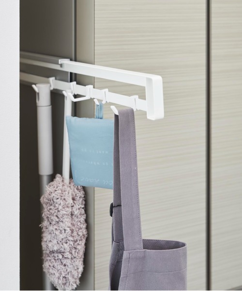 tower（タワー）の「tower（タワー）マグネット冷蔵庫横隠せるスライドフック（キッチン収納・レディース・ブラック/ホワイト・ONE SIZE）」の12枚目の写真