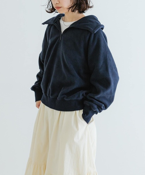 URBAN RESEARCH（アーバンリサーチ）の「フリースハーフジッププルオーバー（Tシャツ/カットソー・レディース・オフホワイト/ネイビー・FREE）」の4枚目の写真
