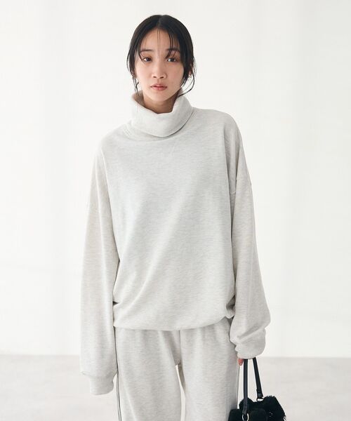 CRAFT STANDARD BOUTIQUE（クラフトスタンダードブティック）の「【ユニセックス】裏毛タートルスウェット（スウェット・レディース・ブラック/ホワイト系その他/カーキ・M/L/XL）」の15枚目の写真