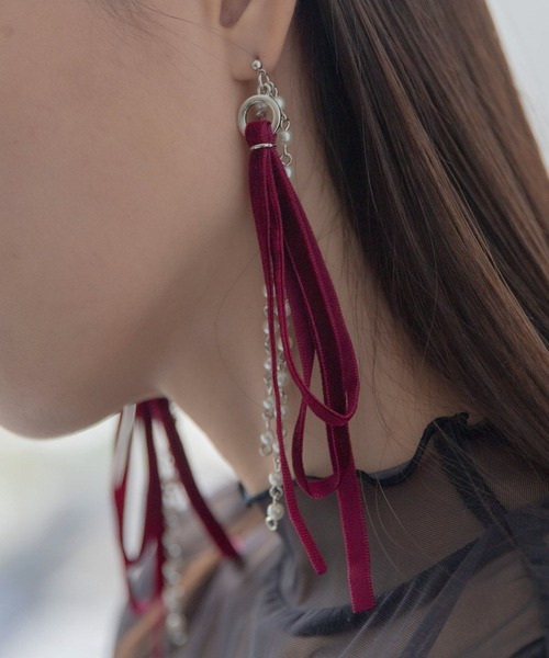 HARE（ハレ）の「ベロアリボンピアス(HARE)（ピアス（両耳用）・レディース・ブラック/レッド・FREE）」の11枚目の写真