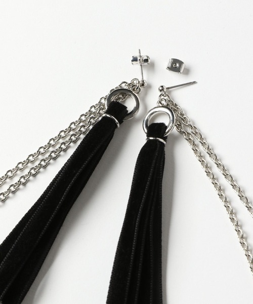 HARE（ハレ）の「ベロアリボンピアス(HARE)（ピアス（両耳用）・レディース・ブラック/レッド・FREE）」の16枚目の写真