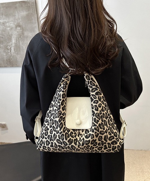 【極美品】 A.D.M.J. 2way レオパード柄 ショルダーバッグ ドーム 2025年最新】admjレオパードの人気アイテム - メルカリ