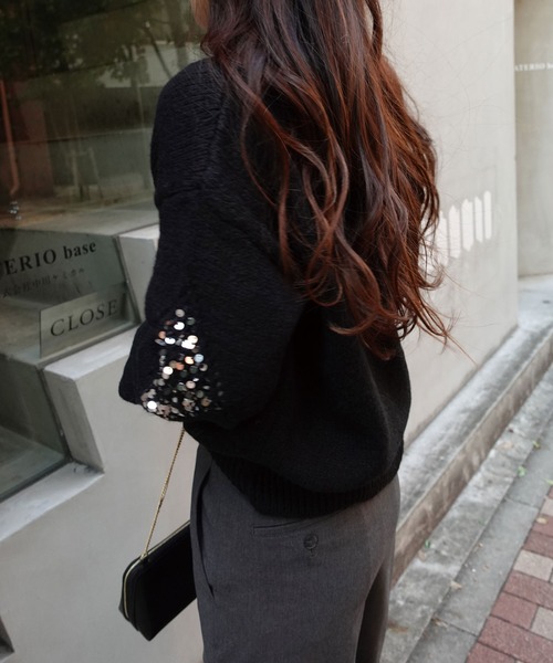 CORNERS（コーナーズ）の「スパンコールアーガイルニットプルオーバー（ニット/セーター・レディース・オートミール/ワイン/ブラック/グレー/オフホワイト・M）」の6枚目の写真