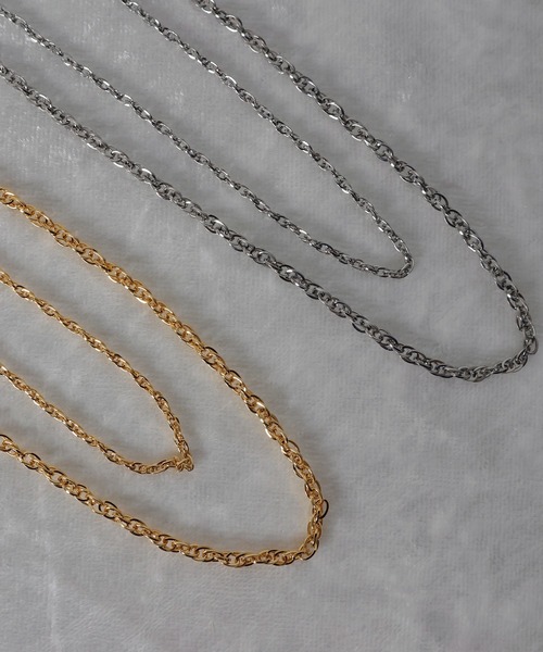 ORLEAN（オルレアン）の「金属アレルギー対応 スクリューチェーン２連ネックレス サージカルステンレス（ネックレス・レディース・シルバー/ゴールド・フリー）」の3枚目の写真