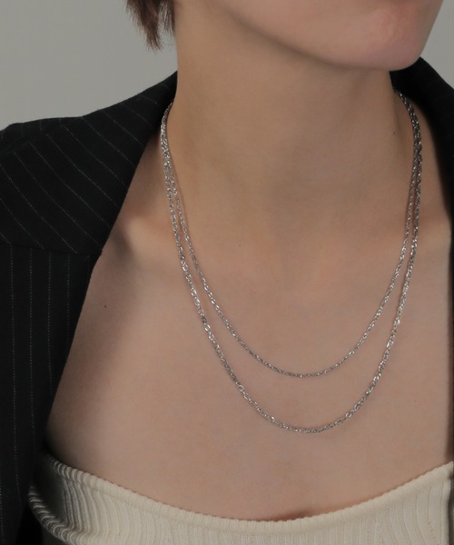 ORLEAN（オルレアン）の「金属アレルギー対応 スクリューチェーン２連ネックレス サージカルステンレス（ネックレス・レディース・シルバー/ゴールド・フリー）」の5枚目の写真