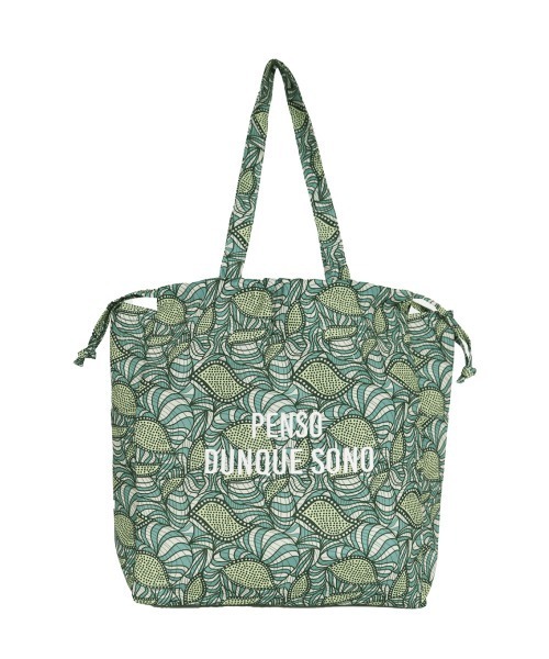 and it_（アンドイット）の「ラタプリントトート（トートバッグ・レディース・ブラック/ブルーグリーン/ブルー/グリーン系1/イエロー/オレンジ/ネイビー/ブラウン/ピンク/レッド系その他/グリーン系2/ベージュ・FREE）」の4枚目の写真