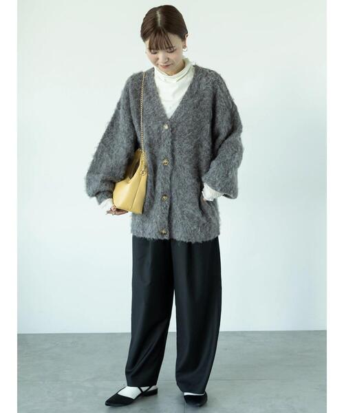 Lugnoncure（ルノンキュール）の「起毛Vネックカーディガン（カーディガン/ボレロ・レディース・ブルー/チャコールグレー/カーキ/シルバーグレー・F）」の6枚目の写真