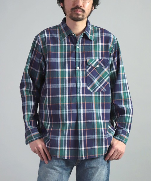 OMNIGOD（オムニゴッド）の「[OMNIGOD mens / オムニゴッド] 綿麻チェック アーミープルオーバーシャツ（シャツ/ブラウス・メンズ・ホワイト系その他/パープル系その他・2/4/3）」の2枚目の写真