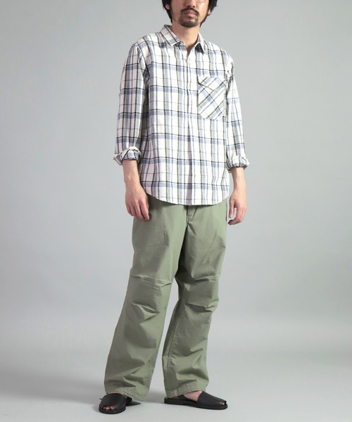 OMNIGOD（オムニゴッド）の「[OMNIGOD mens / オムニゴッド] 綿麻チェック アーミープルオーバーシャツ（シャツ/ブラウス・メンズ・ホワイト系その他/パープル系その他・2/4/3）」の5枚目の写真