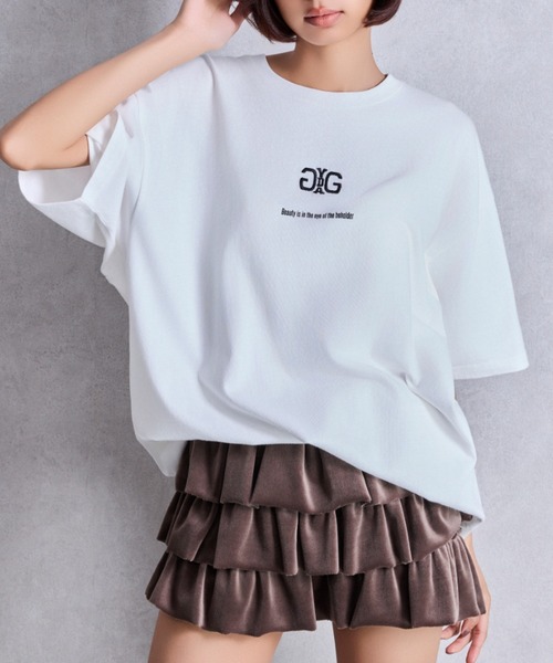 GYDA(ジェイダ)の「【WEB限定】Symmetry GYDA BIG Tシャツ(Tシャツ/カットソー・レディース・ブラック/オフホワイト・FREE)」の1枚目の写真