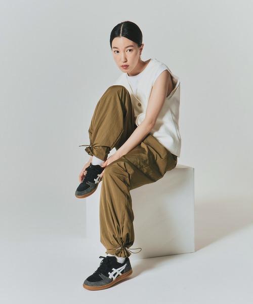 大人気★asics SKYHAND OG レディース スリムシルエット モダン アシックス（ASICS）（メンズ、レディース）スニーカー スポーツ