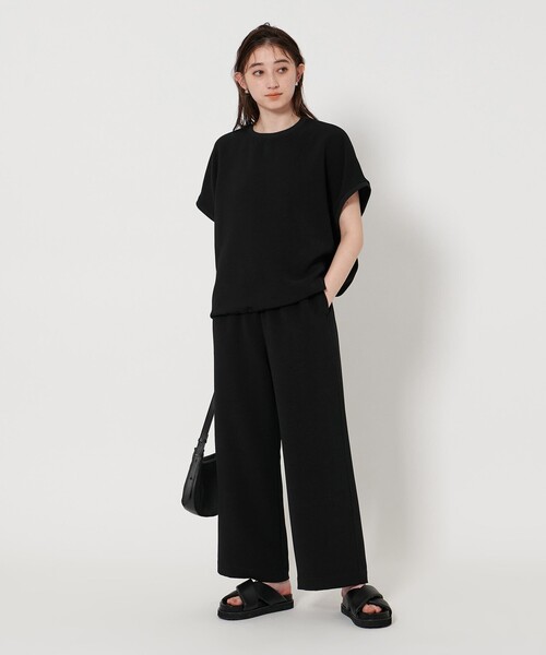 UNITED ARROWS（ユナイテッドアローズ）の「COMFY ストレート イージーパンツ -吸水速乾 UVカット ウォッシャブル-（その他パンツ・レディース・ブラック/ワインレッド・34/36/38）」の22枚目の写真