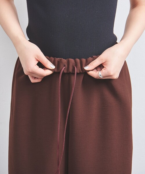 UNITED ARROWS（ユナイテッドアローズ）の「COMFY ストレート イージーパンツ -吸水速乾 UVカット ウォッシャブル-（その他パンツ・レディース・ブラック/ワインレッド・34/36/38）」の15枚目の写真