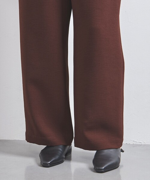 UNITED ARROWS（ユナイテッドアローズ）の「COMFY ストレート イージーパンツ -吸水速乾 UVカット ウォッシャブル-（その他パンツ・レディース・ブラック/ワインレッド・34/36/38）」の16枚目の写真