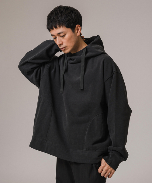 EDIFICE(エディフィス)の「Ecofade プルオーバー フーディー(パーカー・メンズ・ブラック/ネイビー・MEDIUM/LARGE)」の7枚目の写真