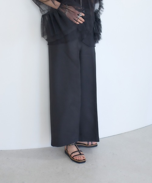 carino(カリーノ)の「厚底Tストラップサンダル(サンダル・レディース・ホワイト/ブラック/ゴールド・S/M/L/LL)」の7枚目の写真