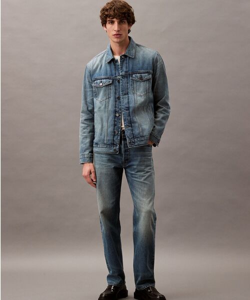 Calvin Klein（カルバン・クライン）の「モダンルーズ ストレート インディゴ ジーンズ（デニムパンツ・メンズ・ブルー・36/34/32/30/31/33/28）」の5枚目の写真