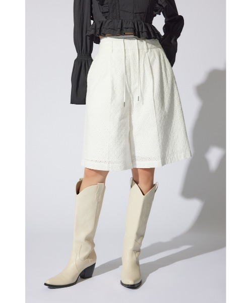 rienda（リエンダ）の「コットンレースジャストウエストハーフパンツ（スラックス・レディース・ホワイト・SMALL/MEDIUM）」の3枚目の写真