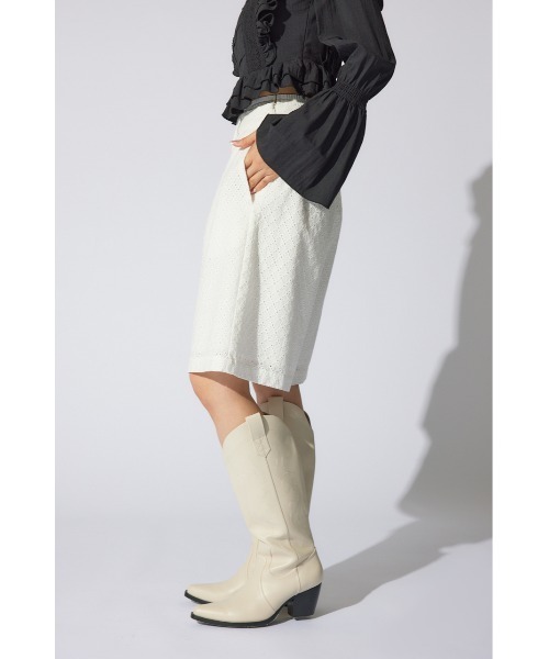 rienda（リエンダ）の「コットンレースジャストウエストハーフパンツ（スラックス・レディース・ホワイト・SMALL/MEDIUM）」の4枚目の写真