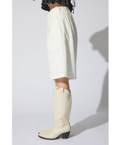 rienda（リエンダ）の「コットンレースジャストウエストハーフパンツ（スラックス・レディース・ホワイト・SMALL/MEDIUM）」の6枚目の写真