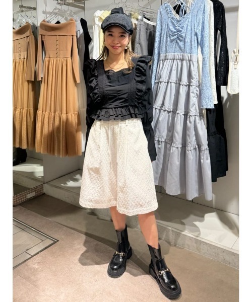rienda（リエンダ）の「コットンレースジャストウエストハーフパンツ（スラックス・レディース・ホワイト・SMALL/MEDIUM）」の17枚目の写真