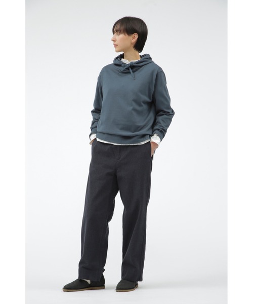 MHL.(エムエイチエル)の「HEAVY SOFT COTTON JERSEY(パーカー・レディース・ブルー系その他7/ネイビー系1・2)」の3枚目の写真