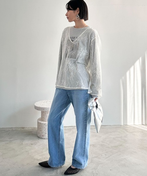 Doux archives（ドゥアルシーヴ）の「V ネックレースブラウス（シャツ/ブラウス・レディース・アイボリー/ベージュ/ブラック・38）」の17枚目の写真