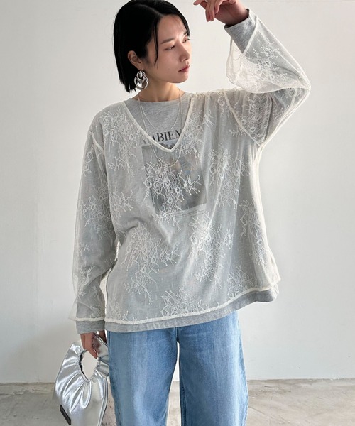 Doux archives（ドゥアルシーヴ）の「V ネックレースブラウス（シャツ/ブラウス・レディース・アイボリー/ベージュ/ブラック・38）」の20枚目の写真