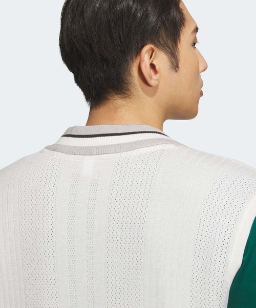 adidas（アディダス）の「ビヨンド ザ コース ルーズフィット ニットベスト【adidas Golf/アディダスゴルフ】（ベスト・メンズ・ブラック/ホワイト/レッド系その他・XX-LARGE/LARGE/MEDIUM/SMALL/X-LARGE/XX-SMALL/X-SMALL）」の21枚目の写真