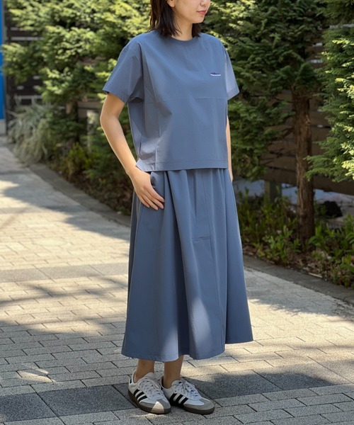 THOUSAND MILE(サウザンドマイル)の「【THOUSAND MILE】 SHORT SLEEVE T-SHIRTS&SKIRT SETショートスリーブティーシャツアンドスカートセット(シャツ/ブラウス・レディース・チャコール/ブラック/オリーブ/グレー・O/S)」の2枚目の写真