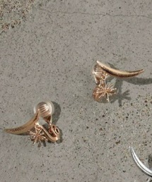 Three Four Time（ｽﾘｰﾌｫｰﾀｲﾑ）の「【LIMITED NUMBER/リミテッドナンバー】MOON クレセントムーン×ブライトスターイヤリング（イヤリング）」