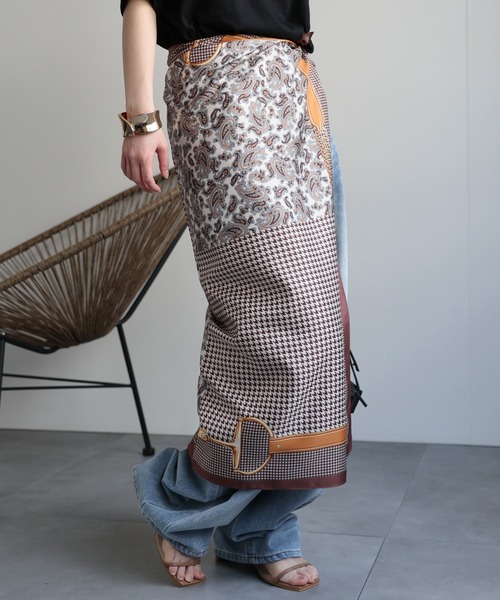 ap retro(アプレトロ)の「マルチウェイ 大判スカーフ(ストール/ショール・レディース・A/C/D/B・FREE)」の9枚目の写真