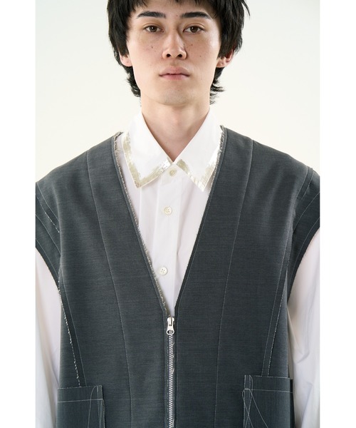 DISCOVERED（ディスカバード）の「SUITS SWEAT VEST（ベスト・メンズ・グレー・SMALL/LARGE）」の8枚目の写真