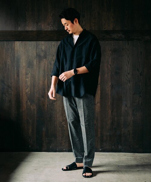 EDIFICE（エディフィス）の「シアー リネン レギュラーカラーシャツ（シャツ/ブラウス・メンズ・ブラック/ホワイト/ピンク/ブルー系その他/チャコールグレー・LARGE/MEDIUM/SMALL）」の8枚目の写真