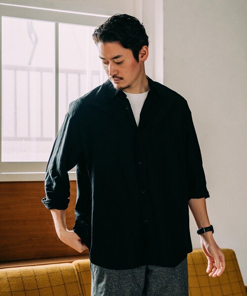 EDIFICE（エディフィス）の「シアー リネン レギュラーカラーシャツ（シャツ/ブラウス・メンズ・ブラック/ホワイト/ピンク/ブルー系その他/チャコールグレー・LARGE/MEDIUM/SMALL）」の11枚目の写真