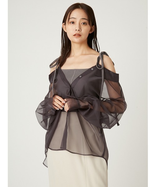 FRAY I.D ショルダーリボンニットレイヤードシャツ　タグ付き　GRW FRAY I.D（フレイアイディー）の「ショルダーリボンニットレイヤード