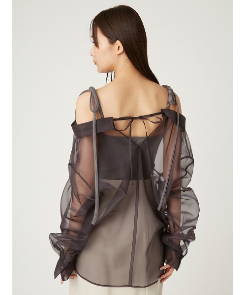 FRAY I.D（フレイアイディー）の「ショルダーリボンニットレイヤードシャツ（シャツ/ブラウス・レディース・ブルー/オフホワイト/グレー・FREE）」の5枚目の写真