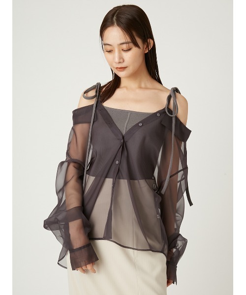 FRAY I.D（フレイアイディー）の「ショルダーリボンニットレイヤードシャツ（シャツ/ブラウス・レディース・ブルー/オフホワイト/グレー・FREE）」の4枚目の写真